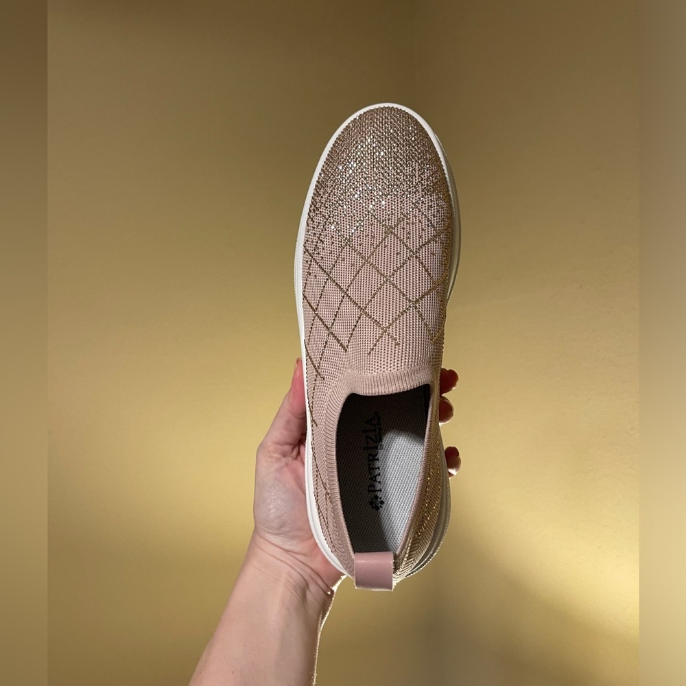 Bling Pink Sneakers 💖 Patrizia by Spring Step